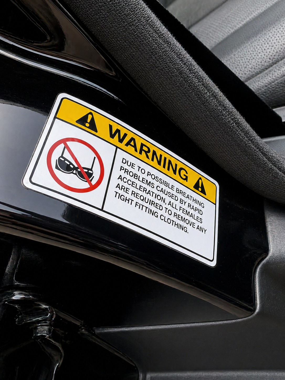 Sticker "DUE TO POSSIBLE BREATHING.."